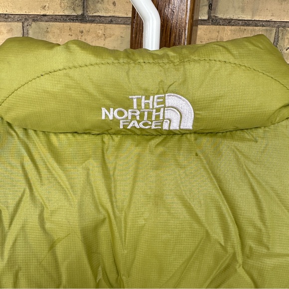 The North Face Women’s Goose Down Puffer Jacket - Picture 10 of 11
